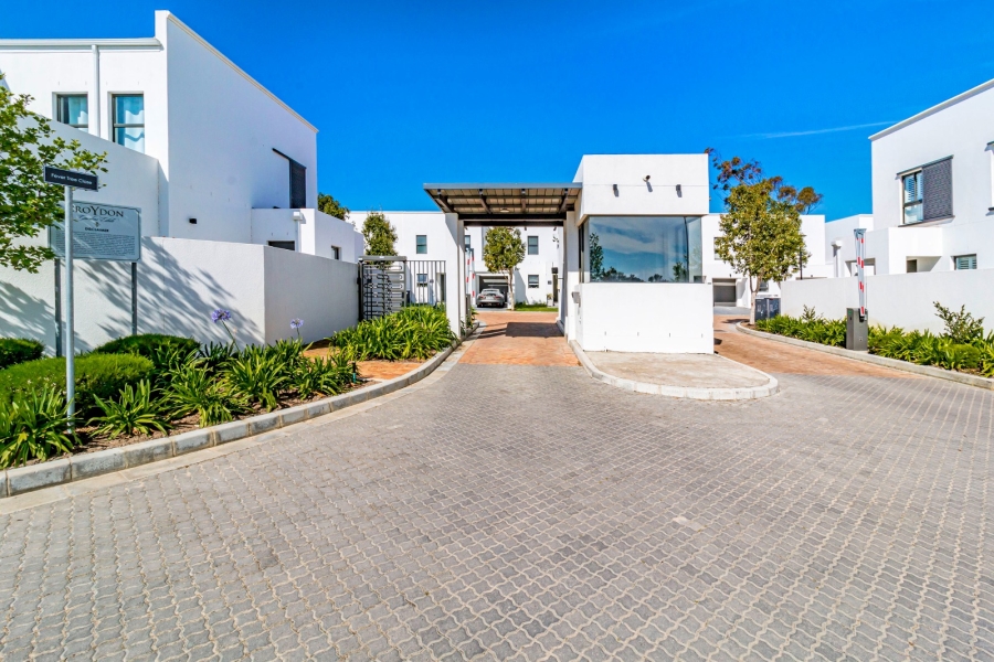 3 Bedroom Property for Sale in Croydon Gardens Estate Western Cape